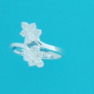 SPC CZ TWO LEAF CROSSOVER RING         =