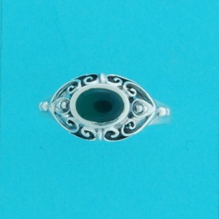 SPC 6x9mm GREEN AGATE FANCY RING       -