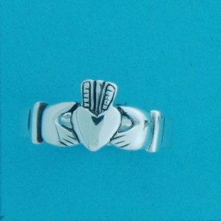 SPC 10mm WIDE MEDIUM CLADDAGH RING     =