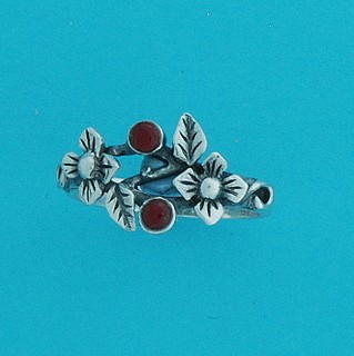 SPC CORNELIAN FLOWER RING              -