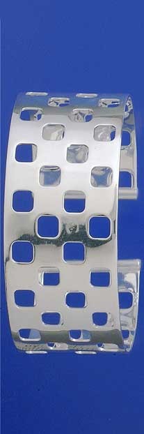 SPC SQ.PIERCED HOLES 25mm WIDE BANGLE  =