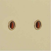 GPC 6x4mm OVAL GARNET STUDS            =