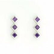 GPC WHITE 3 SQ.STONE DIA.SHAPE STUDS-AME