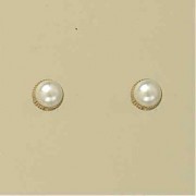 GPC 5MM D/C EDGE SCREW FIT PEARL STUD