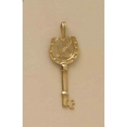 GPC 18 IN HORSESHOE KEY PENDANT        =