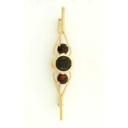 GPC 3 STONE GARNET BAR BROOCH          =