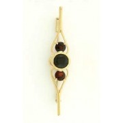 GPC 3 STONE GARNET BAR BROOCH          =