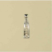 9ct WHITE 10pt DIAMOND PENDANT         =