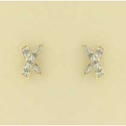 9CT --PT DIA. KISS CROSS STUDS