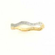 9ct 10pt DIA PAVE SET WAVY BAND RING