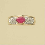 9ct 17pt DIAMOND/RUBY FANCY RING