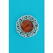 SPC ROUND AMBER STUD WITH CELTIC BORDER-