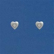 SPC DIA.SET MATT 5mm HEART STUDS       =