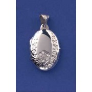 SPC 23x16mm OVAL FLOWER PATTERN LOCKET =