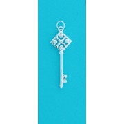 SPC FANCY CZ SET KEY PENDANT