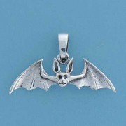 SPC FLYING VAMPIRE BAT PENDANT         =