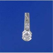 SPC 7mm ROUND CZ BAR PENDANT           =