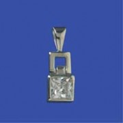 SPC SQ.6mm CZ HINGED PENDANT