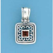 SPC SQ.GARNET FILLIGREE SQ.PENDANT