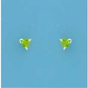 SPC 4mm CLAW SET HEART STUD-GREEN      =