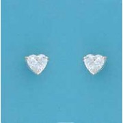 SPC 6mm CLAW SET HEART CZ STUD         =