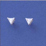 SPC 5mm TRIANGULAR CZ STUD             =