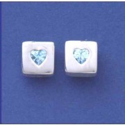 SPC 9mm SQ STUD WITH 5mm HEART B.TOPAZ