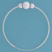 SPC 50x1mm HINGED TOP HOOP/3 LASER BEADS