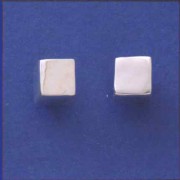 SPC 8mm POLISHED CUBE STUDS            =