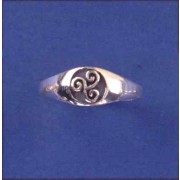 SPC SQUIRLY PATTERN SIGNET RING        =