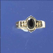 SPC SQ MARC SET SHOULDERS/CUT ONYX RING