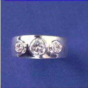 SPC 9mm WIDE 3 CZ STONE RING