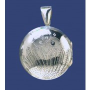 SPC 29mm ROUND FLOWER ENGRAVED LOCKET  =