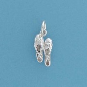SPC 12mm PAIR OF BALLET SLIPPERS CHARM =