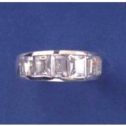 SPC 5 STONE SQ CZ TAPERING 1/2 ET RING