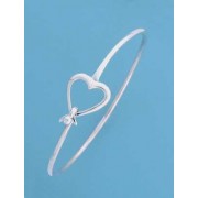 SPC FANCY CROSSOVER HEART CLIP BANGLE  =