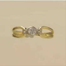 GWT CZ SET YELLOW/WHITE FANCY SOLITAIRE