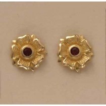 GPC GARNET SET ROSE STUDS