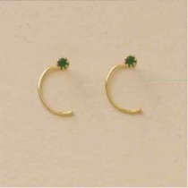 GPC 2mm EMERALD CLAW SET NOSE STUDS    =