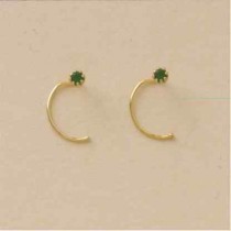 GPC 2mm EMERALD CLAW SET NOSE STUDS    =
