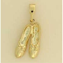 GPC LARGE BALLET SLIPPERS CHARM        =