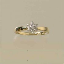 9ct 15pt DIAMOND CLUSTER RING