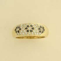 9ct 32pt DIA/18pt SAPH DOMED RING