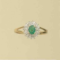 9ct 11ptDIAM/EMERALD 3 TIER CLUSTER RING