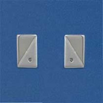 SPC DIA.SET 2 TONE RECTANGULAR STUDS