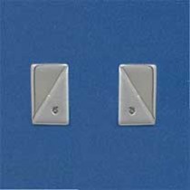 SPC DIA.SET 2 TONE RECTANGULAR STUDS