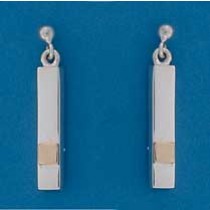 SIL/9ct STUD WITH BAR DROP/SQ. MOTIF   =