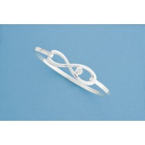 SPC CZ SET FIGURE 8 CLIP BANGLE        =
