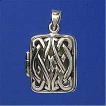 SPC CUSHION CUTOUT CELTIC LOCKET