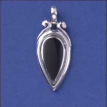 SPC VICT.DESIGN TEARDROP ONYX PENDANT